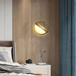 Jungle Light Cloudy Alabaster Wall Lamp